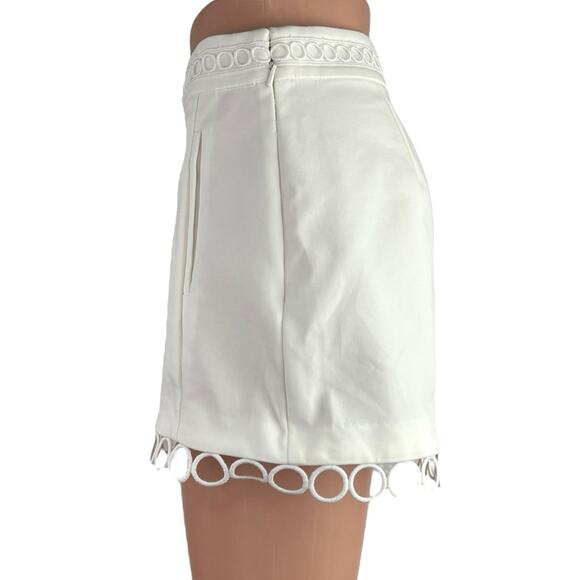 NEW Ramy Brook White Circle Hem Boho Festival High Rise Mini Dua Shorts Size 2 - Picture 2 of 5